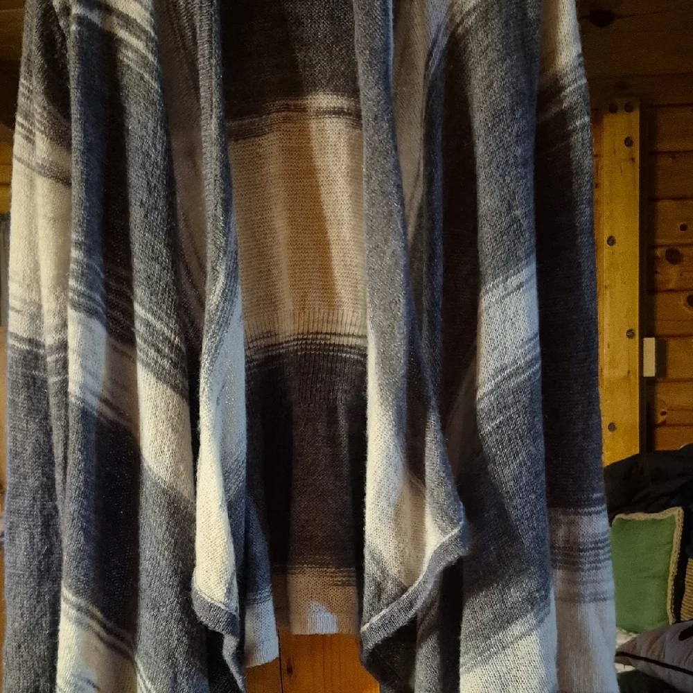 Tommy Bahama Gray and White Open Front Cardigan - Picture 4 of 8